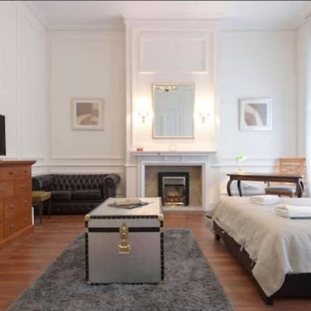 Luxury Art Deco Suite Close To Museum Of Fine Arts Budapest Exterior photo